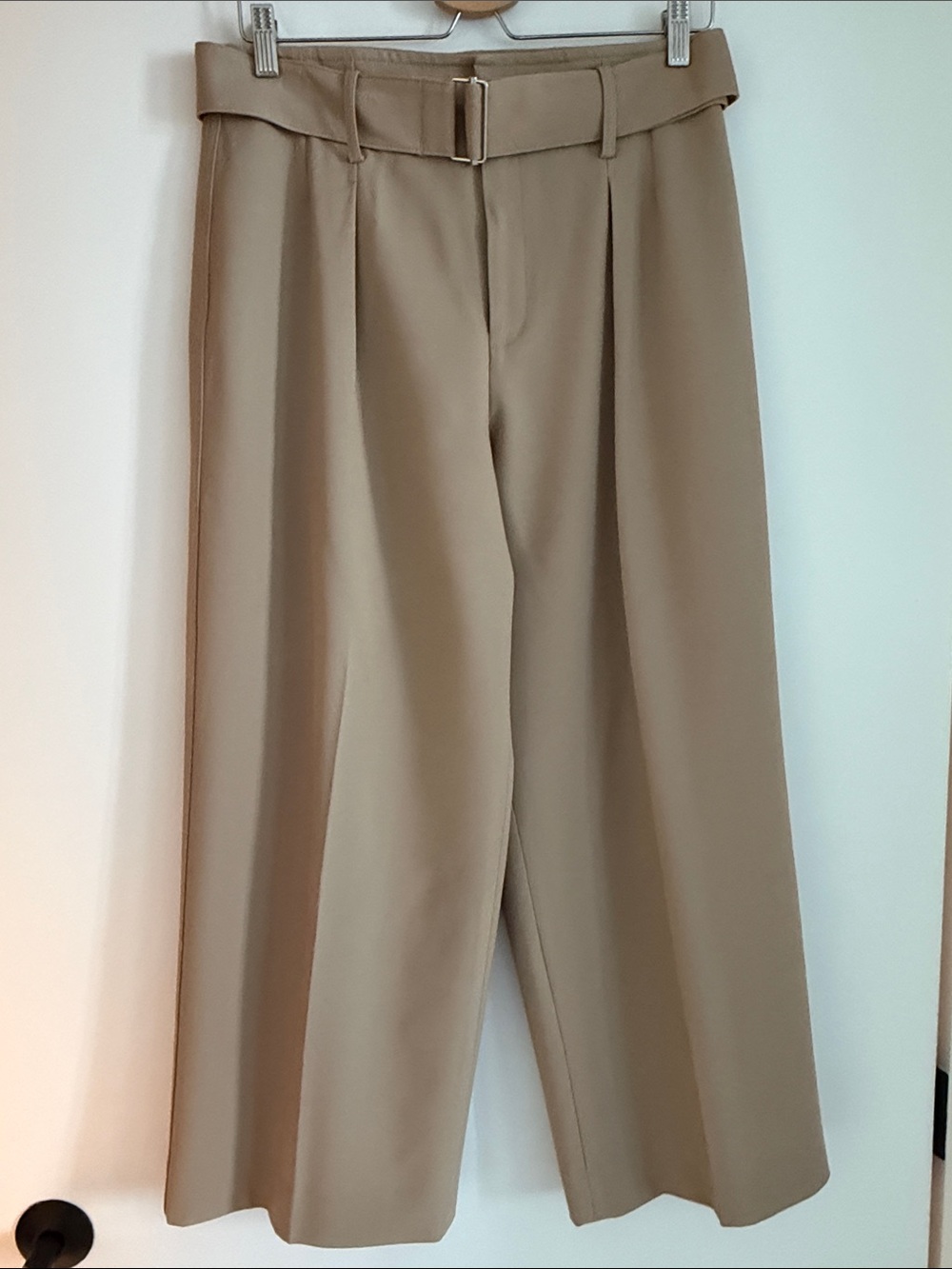 Club Monaco Taupe Cropped Wide-Leg Belted Pants